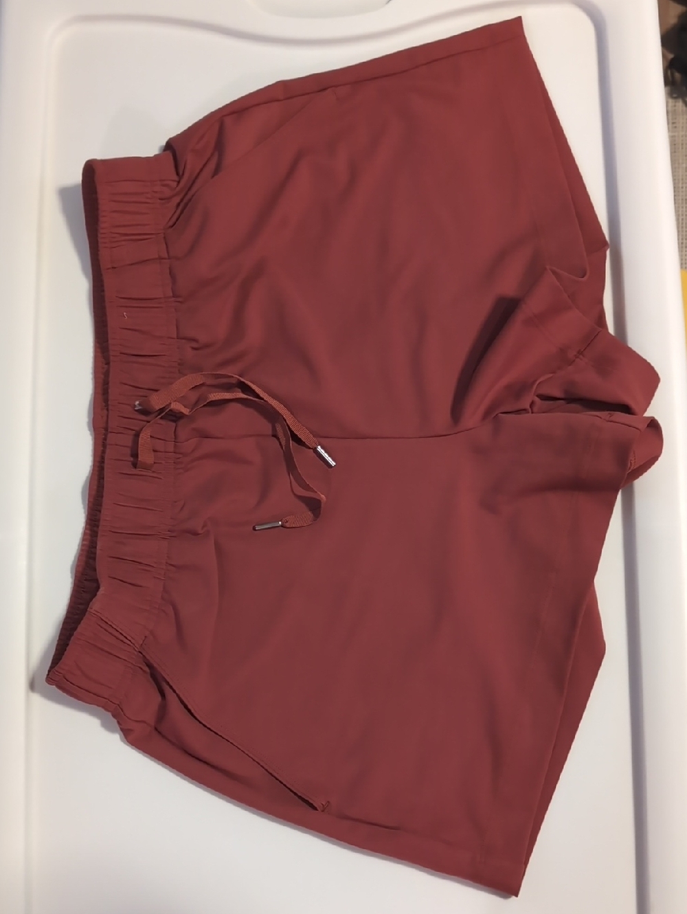 Old Navy Powersoft High Rise Go-dry Women's Athletic Shorts - Rust Red